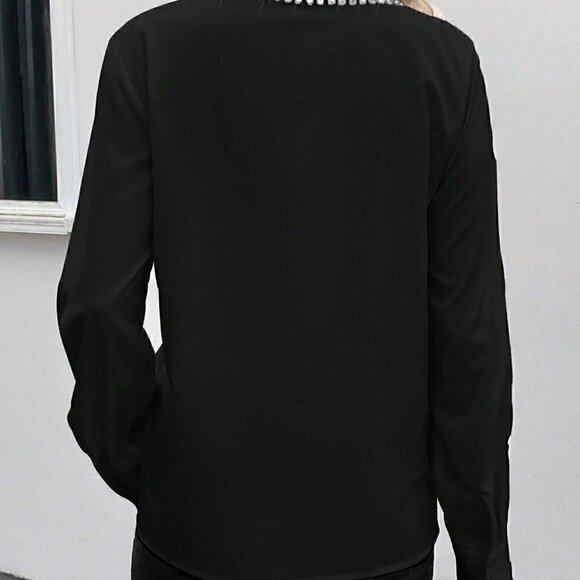 Black Preppy Women's Solid Color Shirt With Diamond Decoration - Picture 4 of 5